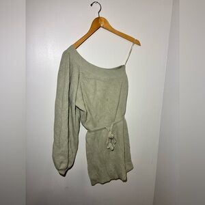 Mint Green One-Shoulder Knit Sweater – Medium 💚 Asymmetrical